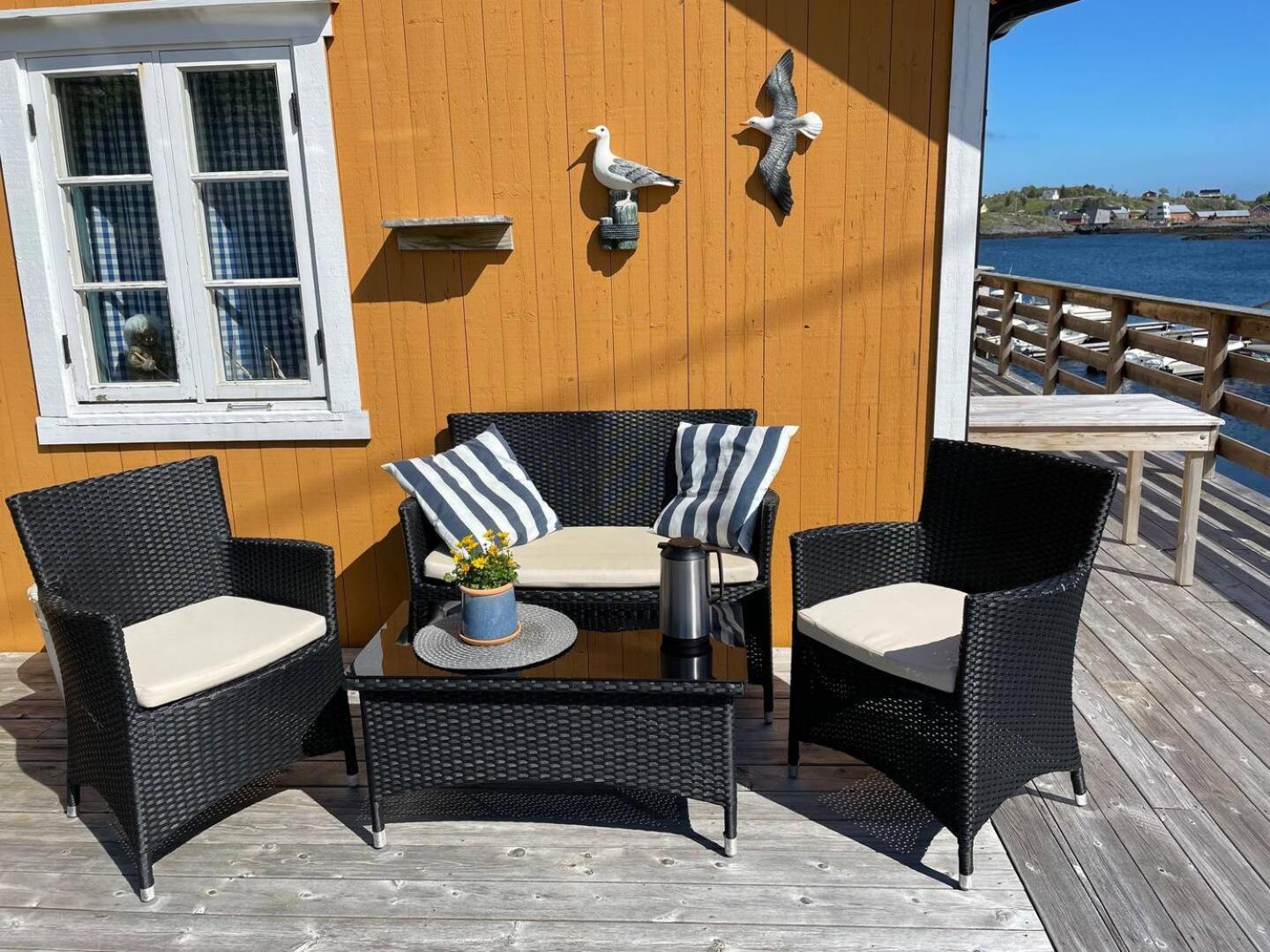 Villa Koselig Rorbu Pa Tind Sørvågen Exterior foto